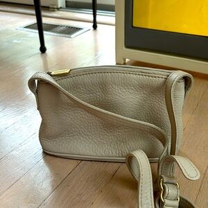 Vintage Coach crossbody